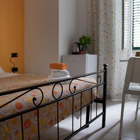 Bed and Breakfast Pomodoro Ac Neapol Exteriér fotografie